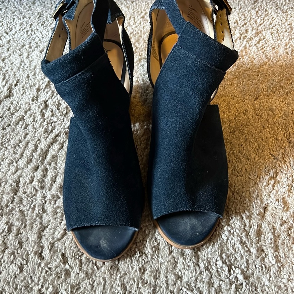 Navy block heel shoe.